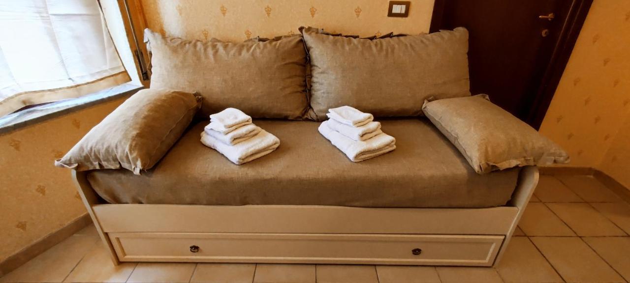 Casa Vacanza Dinastia Borbone - Centro Storico نابولي المظهر الخارجي الصورة