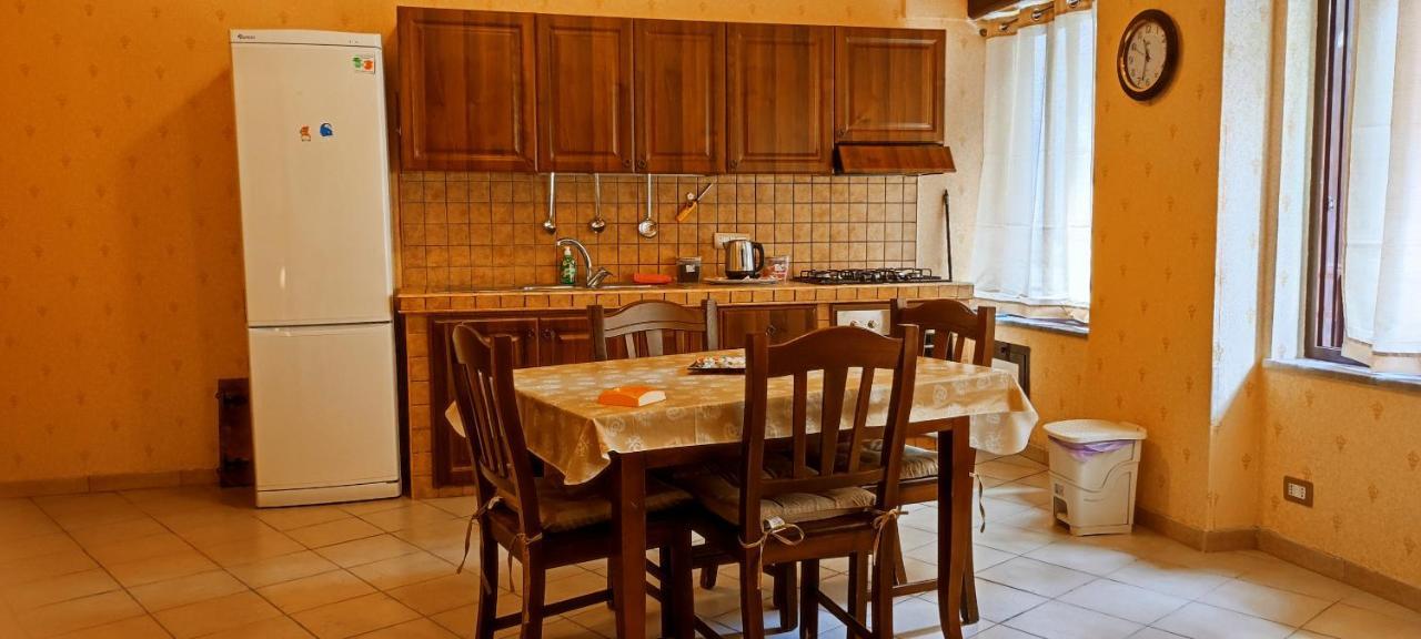 Casa Vacanza Dinastia Borbone - Centro Storico نابولي المظهر الخارجي الصورة